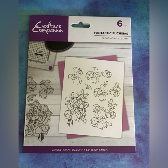 Crafter’s Companion Fantastic Fuchsia and Delightful Daisies Stamp Sets - Picture 2 of 5